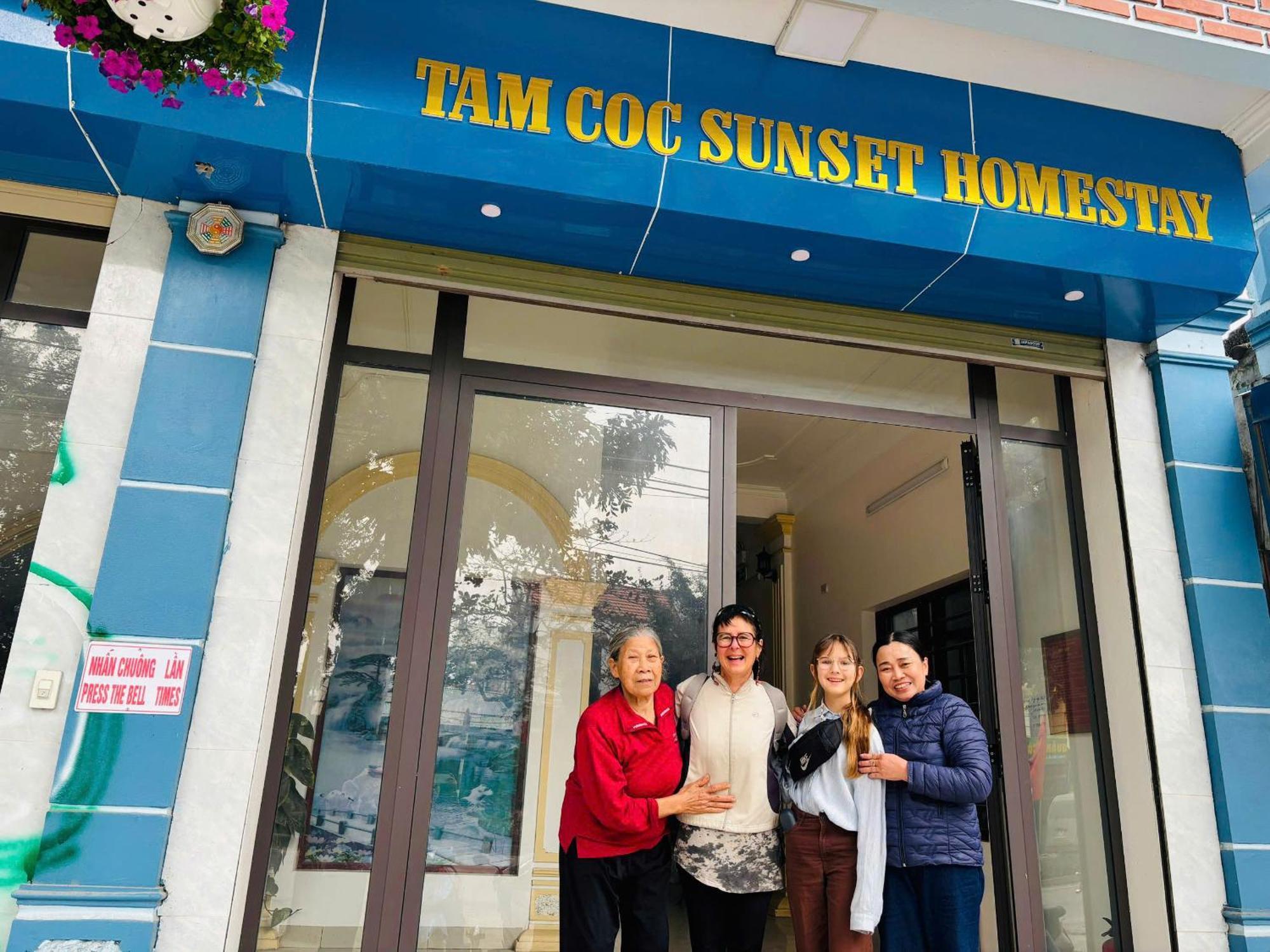 Tam Coc Sunset Homestay Ninh Bình Exteriör bild